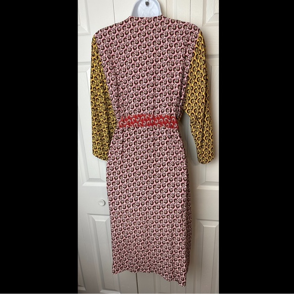 CAbi Poet Jacket #5664 Pockets a belt Tie boho Mixed Media Patchwork Robe Floral - Picture 9 of 16